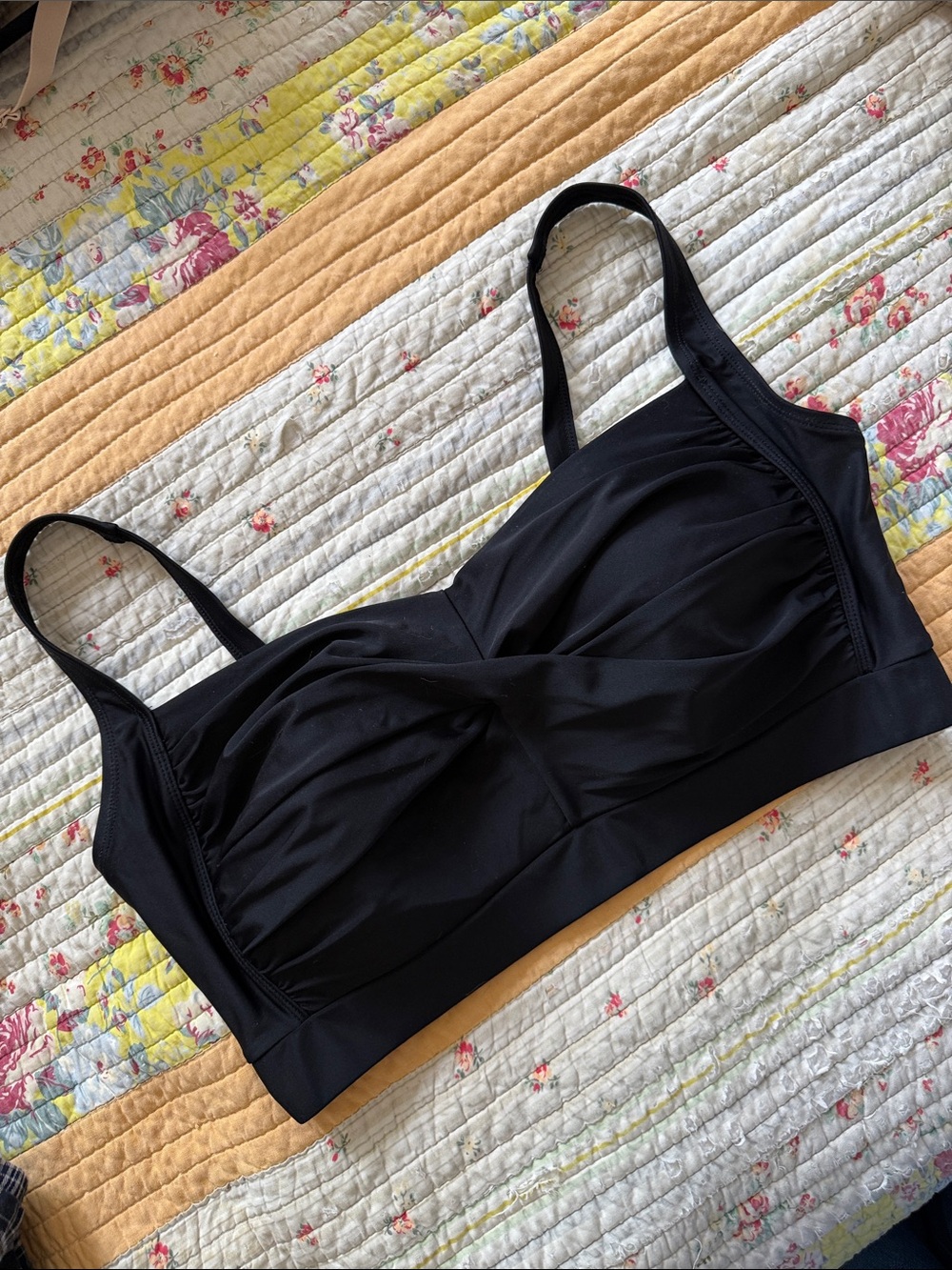 Black Women's Wireless Bikini Top - Comfort High Coverage Stretch Swimsuit Top